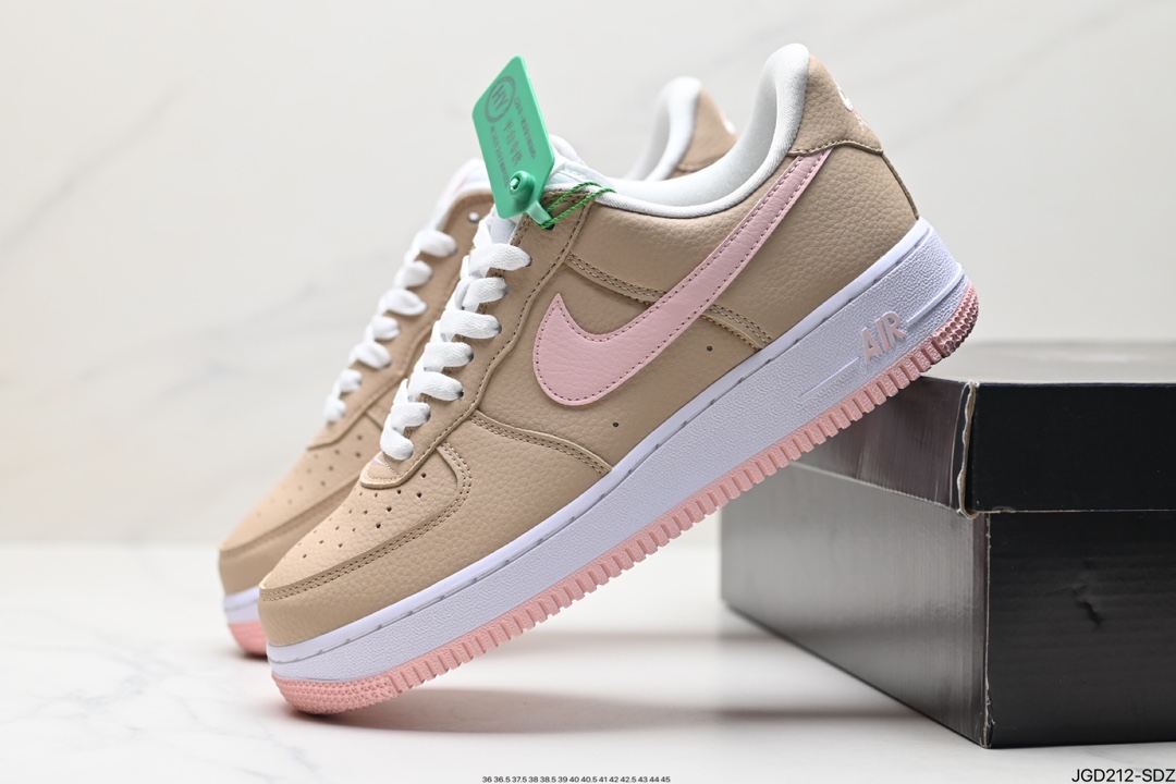 Nike Air Force 1 Shoes